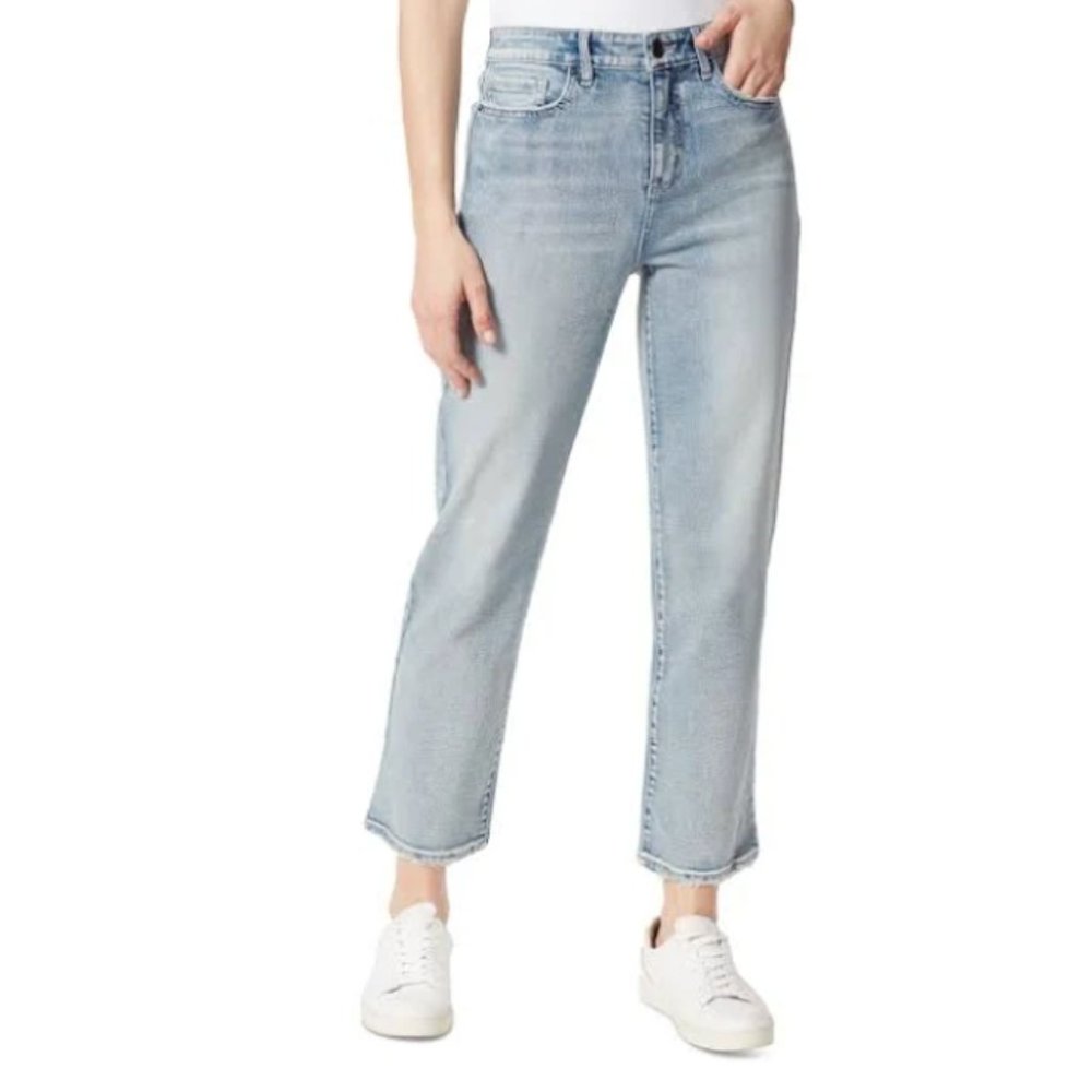 Frayed High Rise Straight Jeans